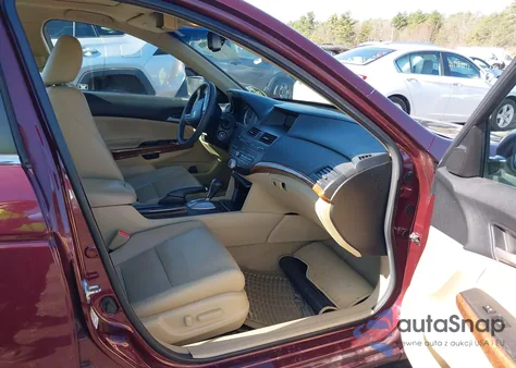 2012 Honda Accord 3.5 Ex-L из США, поврежденный, VIN 1HGCP3F87CA028398